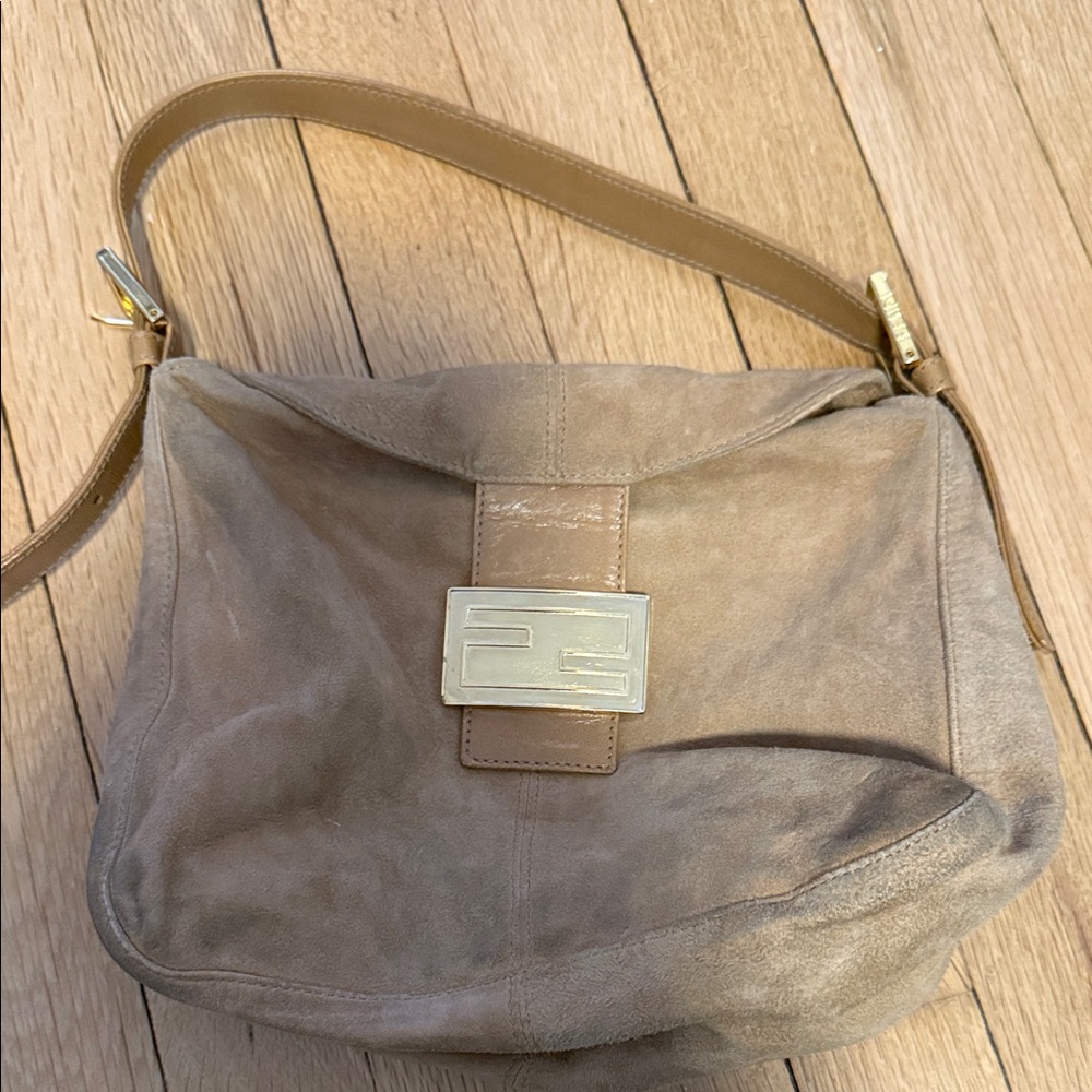 Vintage Fendi Mama Suede Baguette